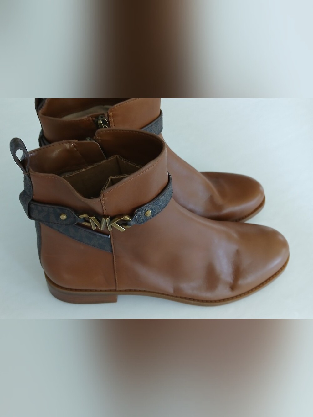 Michael Kors Farrah Flat Bootie – Luggage Leather – Size 10 – EUC